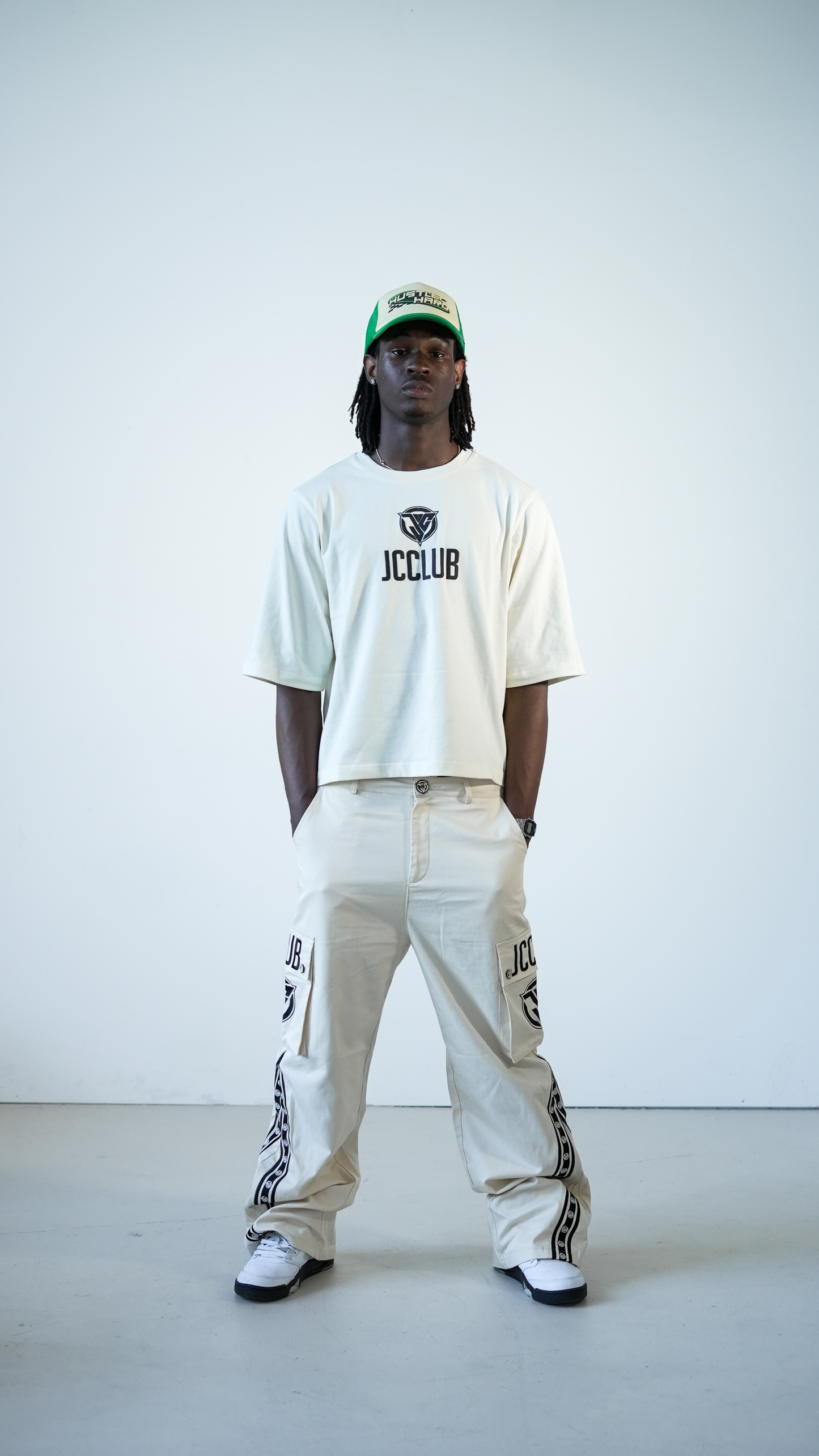 Signature T-shirt